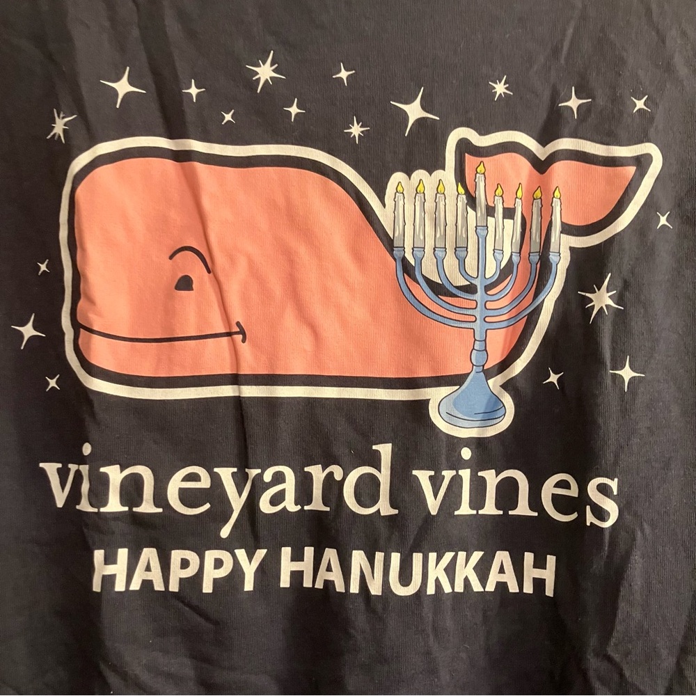 Vineyard Vines- Navy Whale Logo Graphic LS T Shirt, “Happy Chanukah”. EUC. S